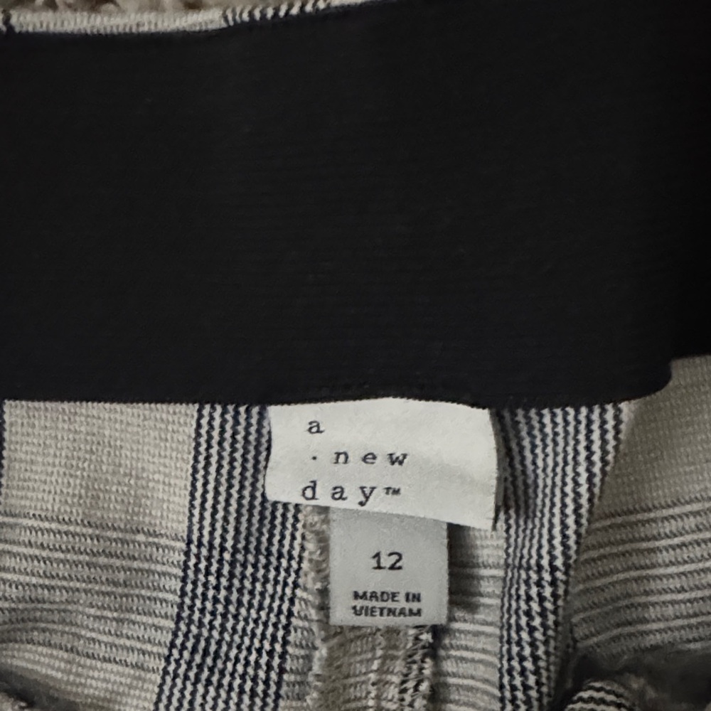 Target work pants - Picture 2 of 2